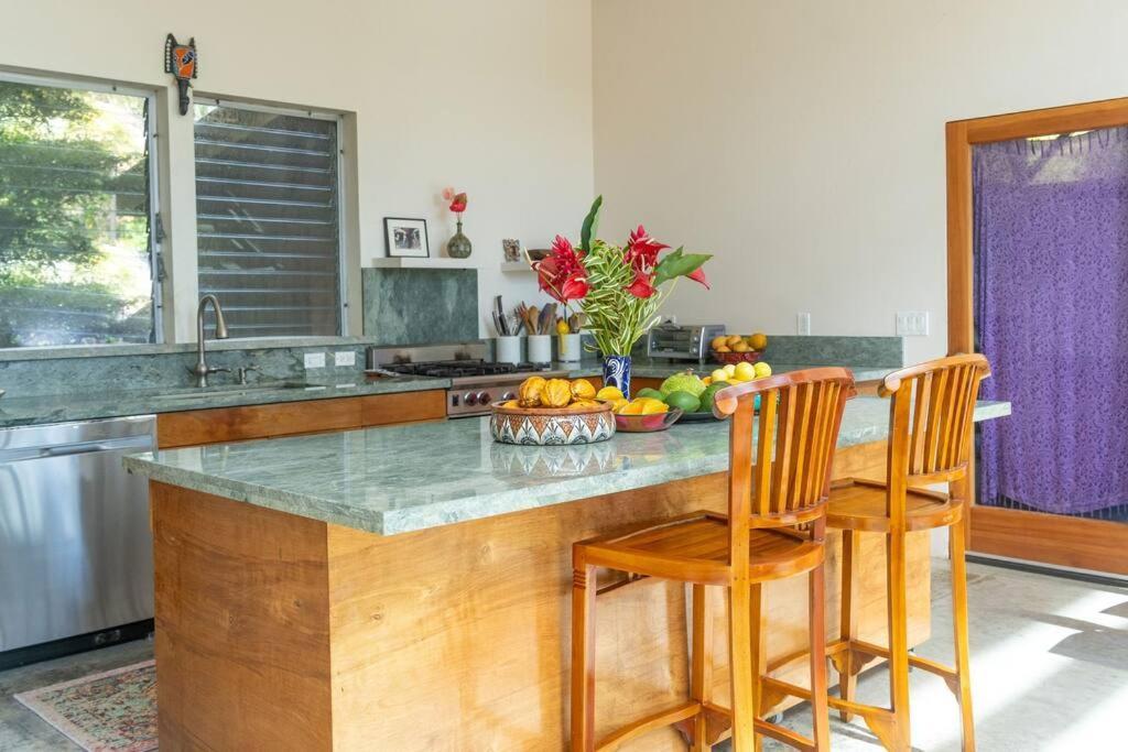 Jungle Haven Ocean Front Eco Villa On Fruit Farm Pahoa Eksteriør bilde